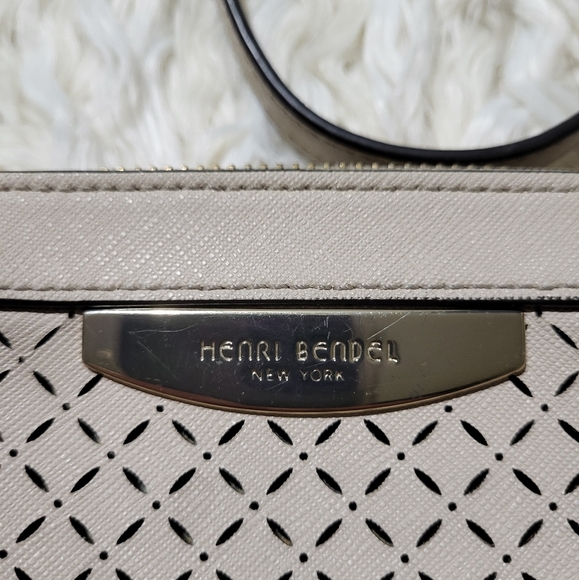 HENRI BENDEL WEST 57TH PERFORATED CROSSBODY BAG - Picture 3 of 16